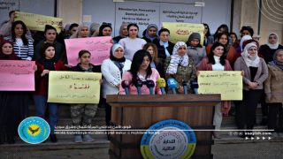 منسقية المرأة في الإدارة الذاتية تعقد اجتماعًا لتنظيم وقفة احتجاجية ضد الانتهاكات في الساحل السوريKordînasyona Jinan a Rêveberiya Xweser ji bo binpêkirinên li peravên Sûriyê civînek li dar xist.